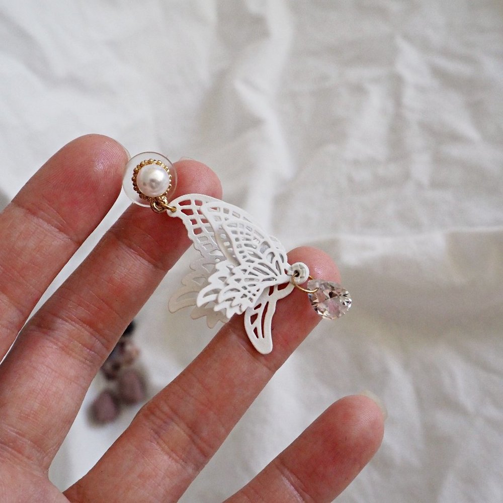 BOGO White 3D butterfly earrings 925 sterling post